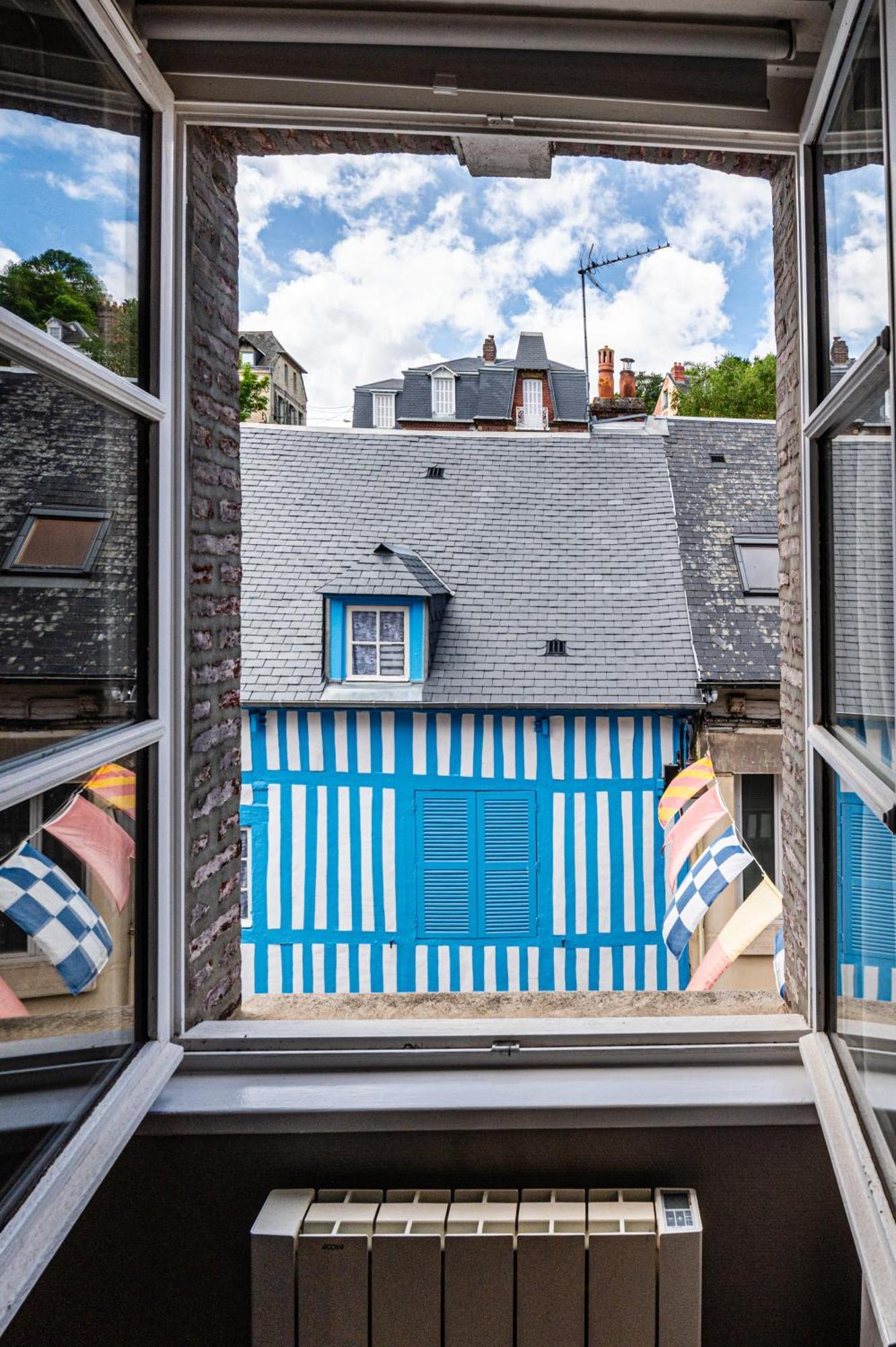 Cosy Loft - Plein Centre D'Honfleur Lägenhet Exteriör bild