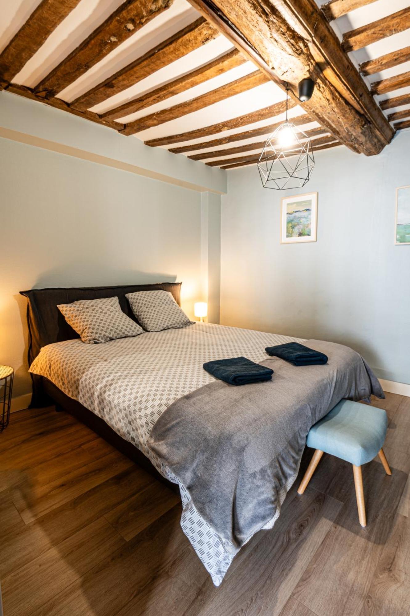 Cosy Loft - Plein Centre D'Honfleur Lägenhet Exteriör bild